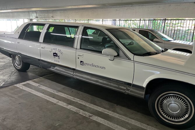 A Star is Torn funeral limo tour of LA - What the funeral limousine adds