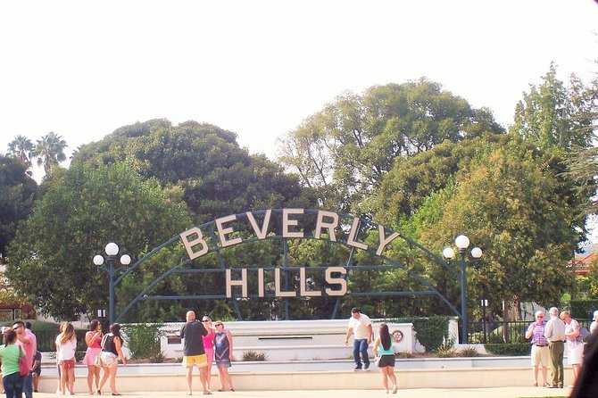 All Day Tour 5.3 Hour - Beverly Hills, from famous streets to costly boutiques