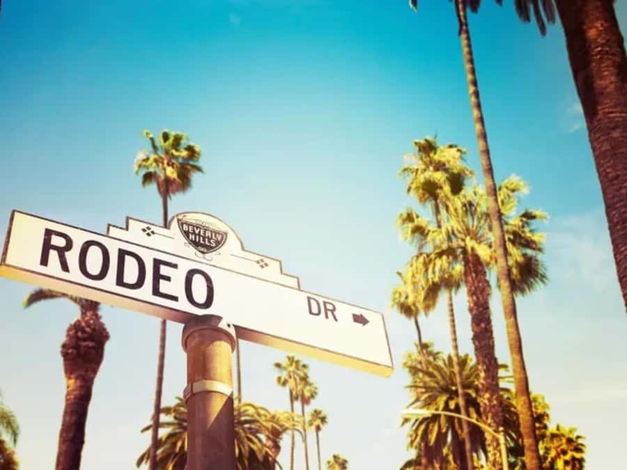 Anaheim: Hollywood Grand Tour with Hotel Pickup - What $99 buys you