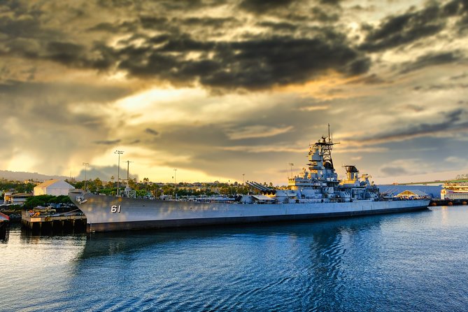 Battleship IOWA General Access Pass - Walking Through a Battleship Built for War