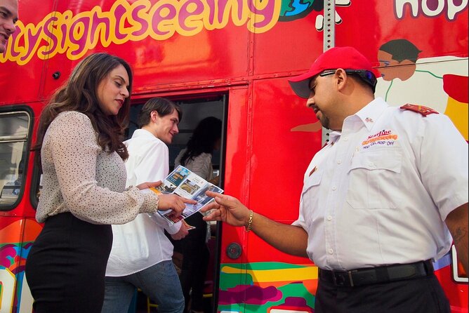 Celebrity Homes Tour & Hop-on Hop-off Bus Tour Package - Hollywood’s famous first stops