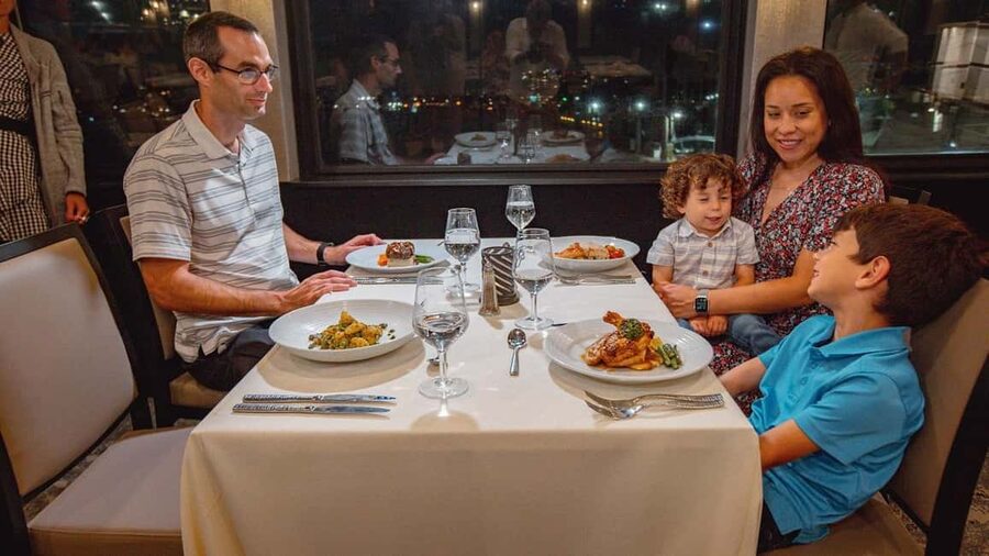 City Cruises Marina Del Rey: Sunset Cruise with Dinner - Key points at a glance