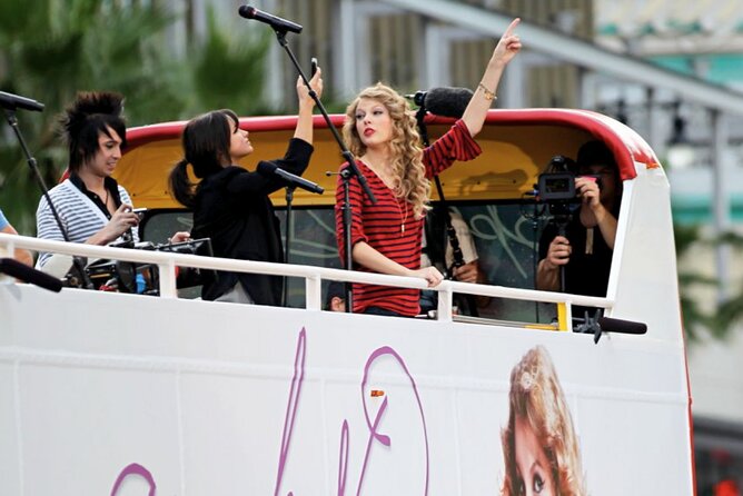 City Sightseeing Hop-On Hop-Off Bus Tour with Audio Guide - Hollywood Red Route: movie landmarks and Sunset Strip