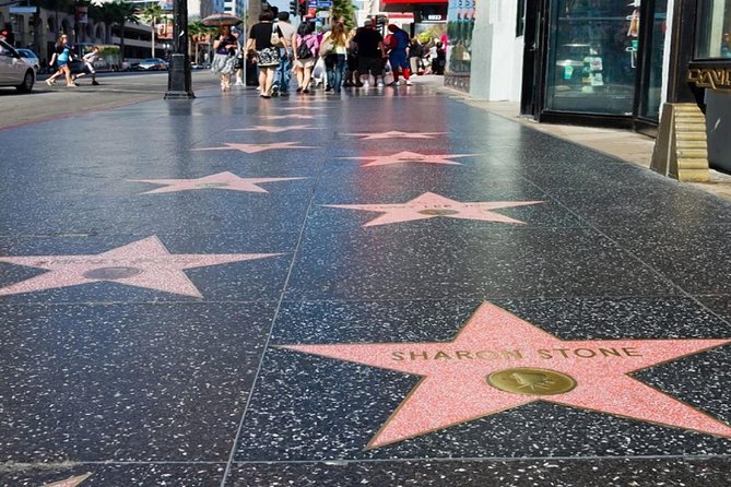 Deluxe Los Angeles 5-Hour Limo Tour with Drinks Included - Starting at the Hollywood Walk of Fame