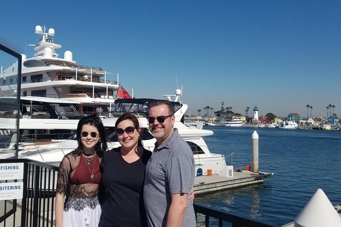 Deluxe Private Tour of Los Angeles - Venice Beach, Marina del Rey, and Melrose Place