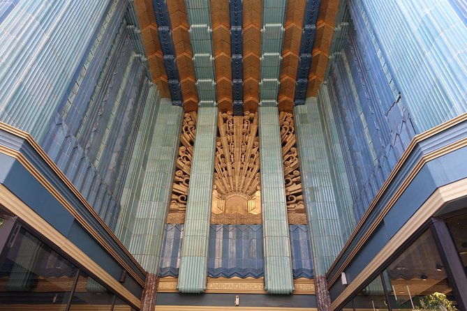 Downtown Los Angeles Architecture Walking Tour - The Central Library: A Strong Opening Lesson
