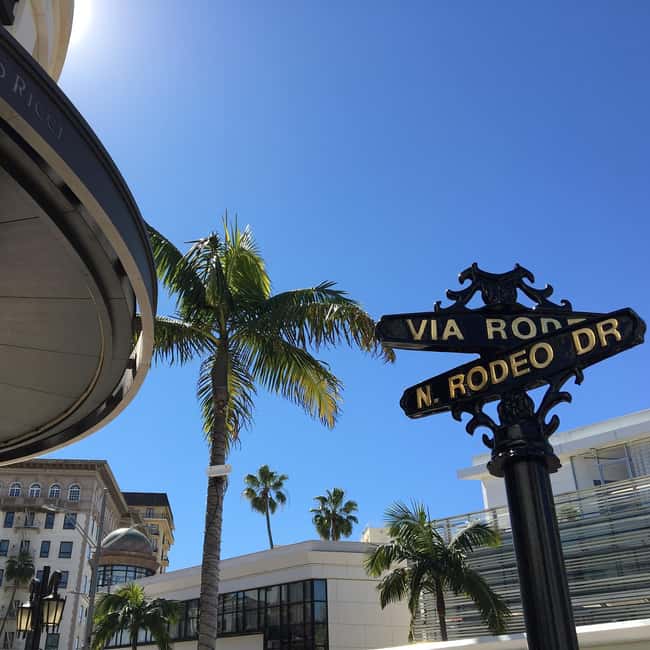 Full-Day City Tour of LA, Hollywood, Beverly Hills & Beaches - Sunset Strip: a narrated drive through music history
