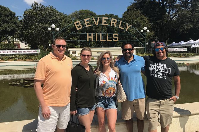 Full-Day Los Angeles Highlights Tour - A flexible lunch at the Original Farmers Market