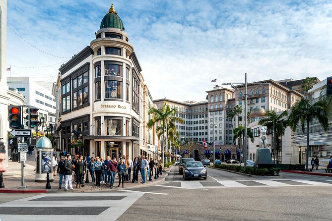 Half Day LA Tour: Hollywood, Beverly Hills & Santa Monica - Historic hotels, famous homes, and the celebrity trail