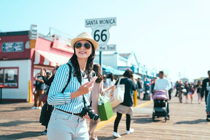 Half Day LA Tour: Hollywood, Beverly Hills & Santa Monica - Beverly Hills Sign and Rodeo Drive in 30 minutes