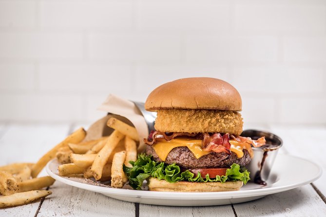 Hard Rock Cafe Hollywood - The food is convenient, but not the main reason to book