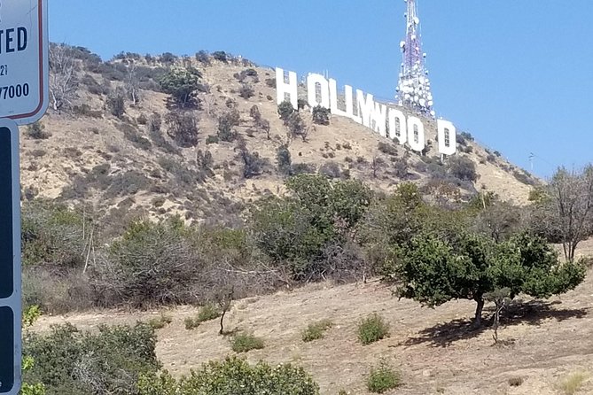 Hollywood and Beverly Hills Half-Day Tour with Exclusive Stops - What the guide adds to the ride