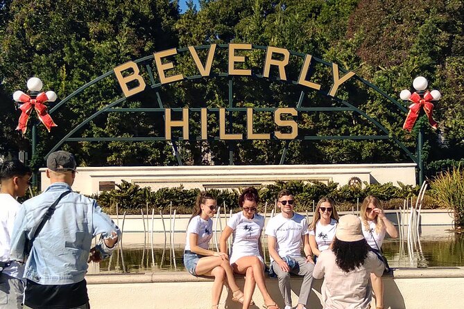 Hollywood and Beverly Hills Shared 3-Hour Tour with 3 Stops - Sunset Boulevard and West Hollywood from the van
