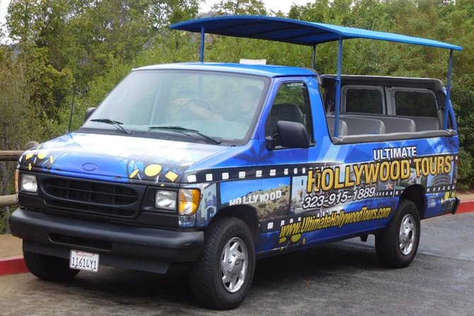 Hollywood, Beverly Hills and Celebrity Homes Open Air Van Tour - The Hollywood Sign from Mulholland Drive