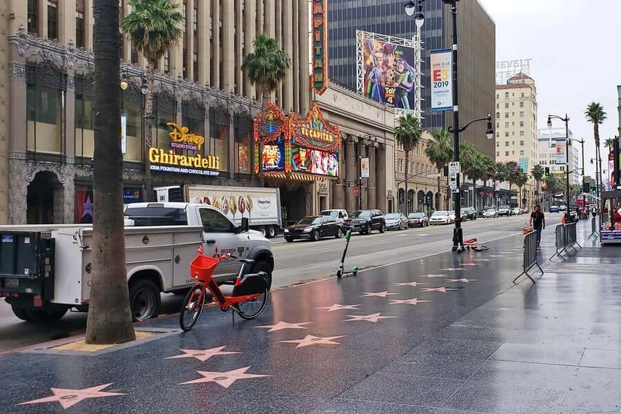Hollywood, Beverly Hills, Santa Monica, Venice Beach Tour. - A full day linking four very different sides of Los Angeles