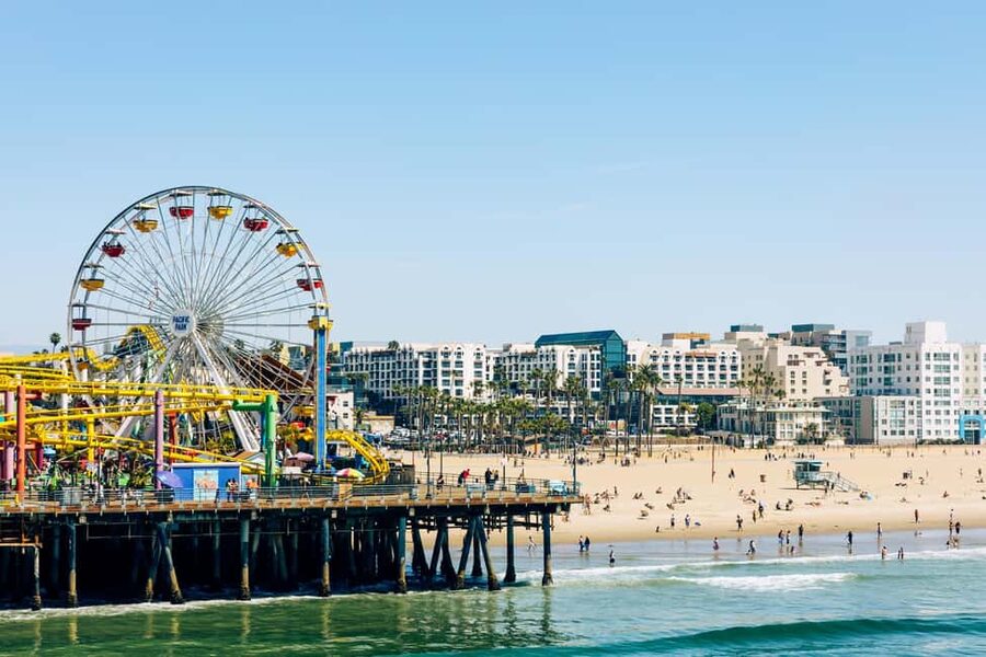 Hollywood, Beverly Hills, Santa Monica, Venice Beach Tour. - Hollywood Sign: a short stop with a major view