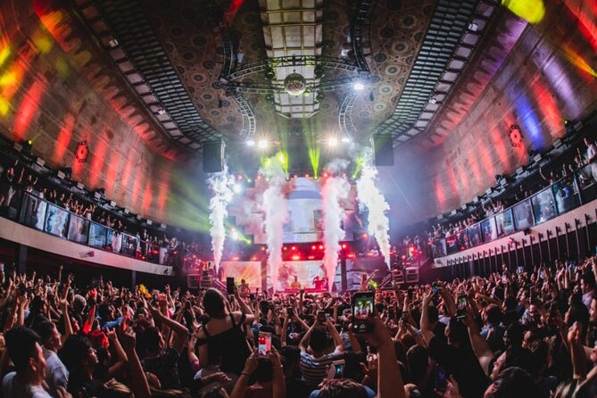 Hollywood Club Crawl in Los Angeles - Who will get the most from this night