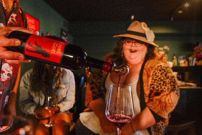 Hollywood Cocktails and True Crime Tour: 3 Drinks Included - Why this is a different kind of Hollywood night out