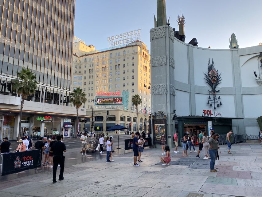 Hollywood: Haunted Walking Tour, True Crime, Creepy Tales - Manson, the Hollywood Ripper, and the darker side of Los Angeles