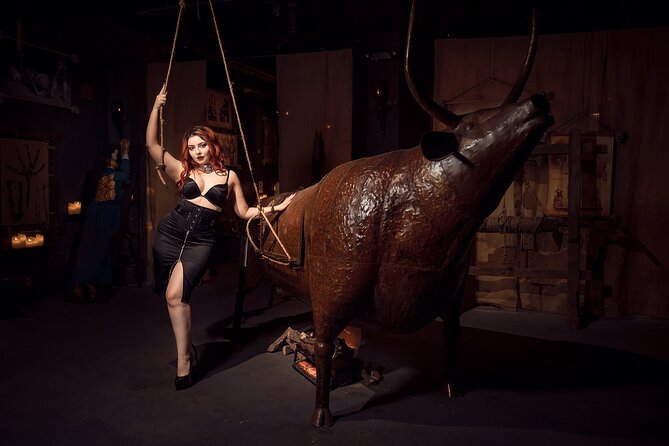 Hollywood Medieval Torture Museum Ticket with Ghost Hunting - Practical details for planning your stop
