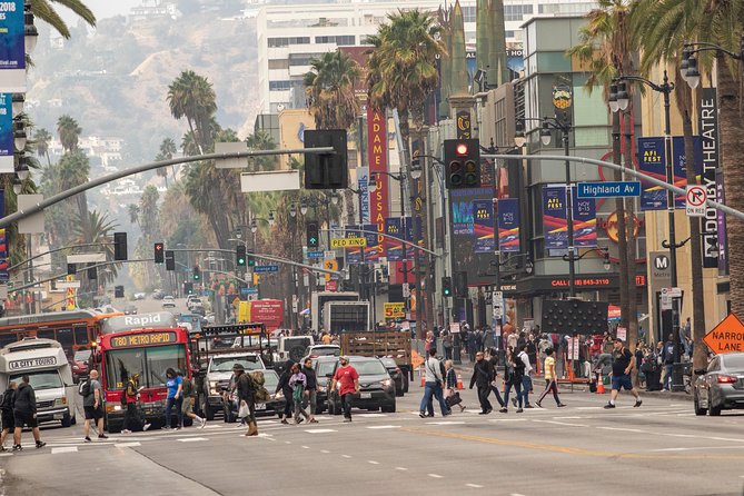 Hollywood Open Bus Tours - Dolby Theatre, Chinese Theatre, and the Hollywood core