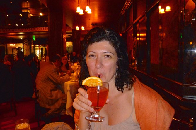 Hollywood Speakeasy Bar Tour - Frolic Room and the first taste of old Hollywood