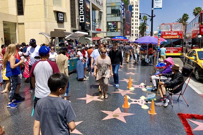 Hollywood Stars Tour: Walk of Fame, Celebrity Homes, Sunset Strip - Beverly Hills and the celebrity-home circuit