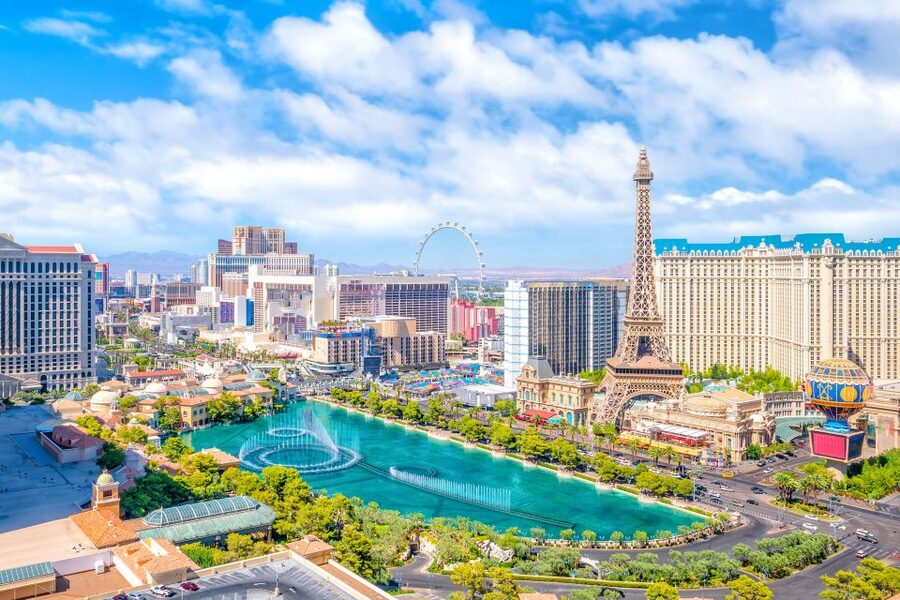 LA: 2-Day Las Vegas Tour with Hoover Dam & Accommodation - Breakfast and the return toward Hoover Dam