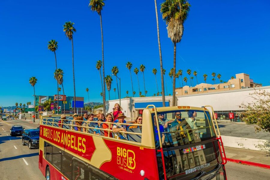 LA: Hop-on Hop-off Tour by Open-top Bus with 19 Stops - The Blue Route: Santa Monica and the coast