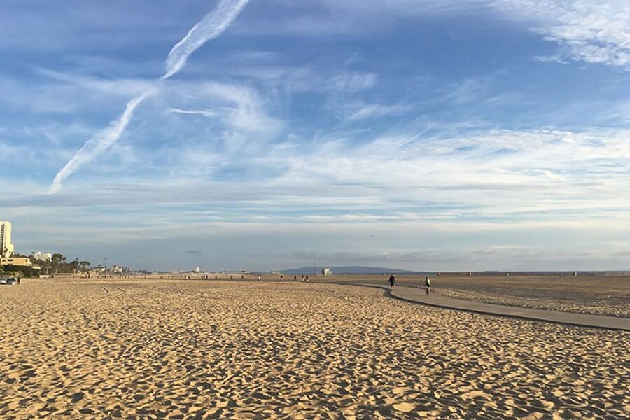 LA: Santa Monica & Venice Beach Bike Adventure - Should you book the Santa Monica and Venice Beach Bike Adventure?