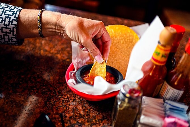 LA Venice Beach Hidden Gems Food Tour With 6 Food Tastings - The boardwalk finale and dessert