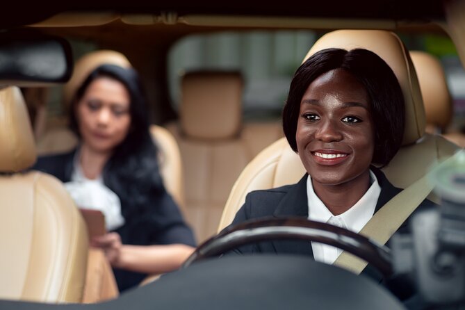 LAX Arrival or Departure Private Transfer to Los Angeles - Key points to know before booking