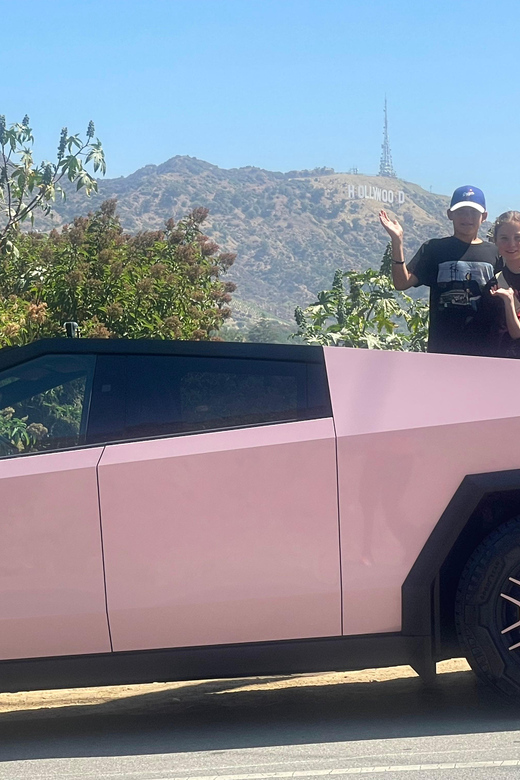 Los Angeles: 30-Minute Hollywood Sign Tesla Cyber Truck Tour - What the $139 price really buys