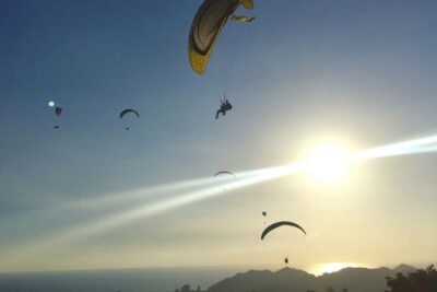 30-Minute Tandem Paragliding Experience