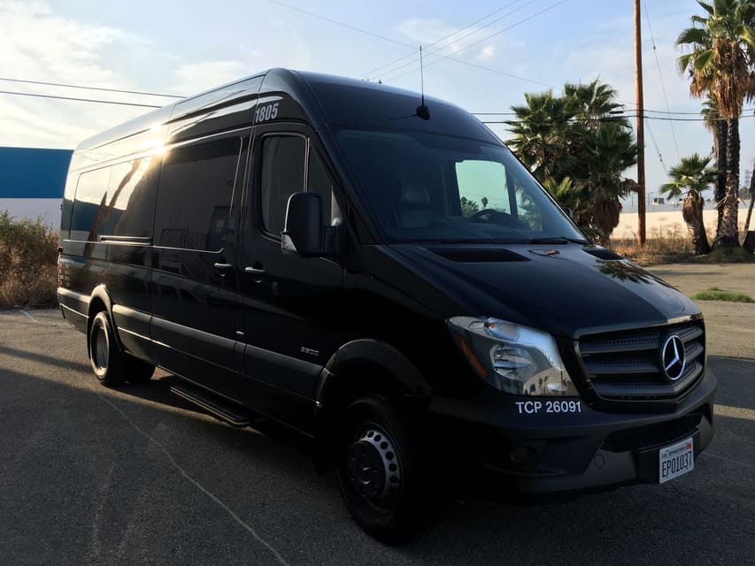 Los Angeles Airport: One-Way Private Transfer to Los Angeles - What you get for $32 per person
