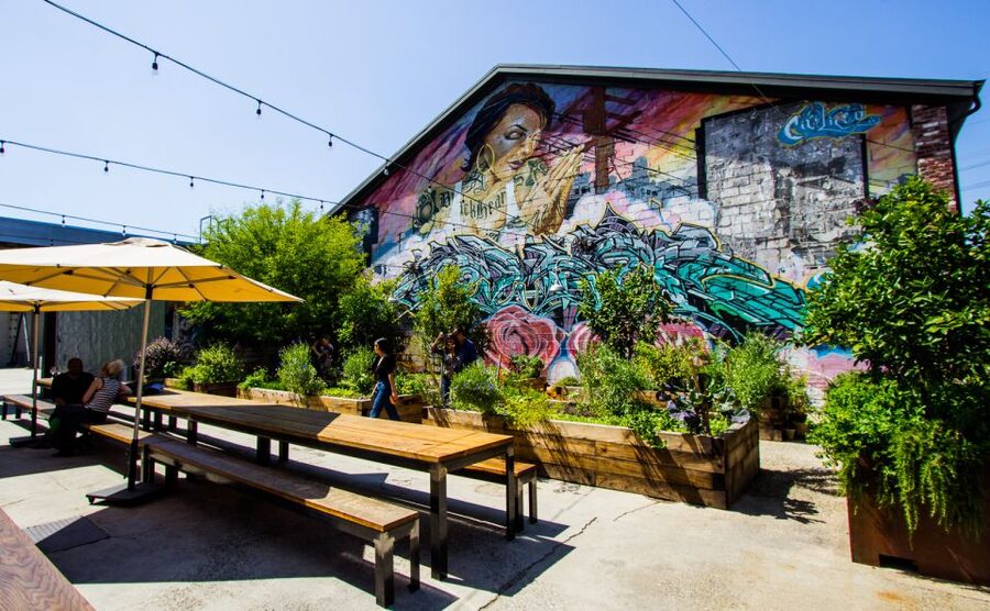 Los Angeles: Arts District Bike Tour & Urban Adventure - Hauser & Wirth gives the ride a quieter pause