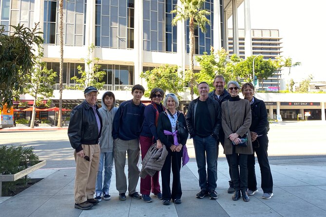 Los Angeles Beginnings Walking Tour - Phil’s guiding style and group size