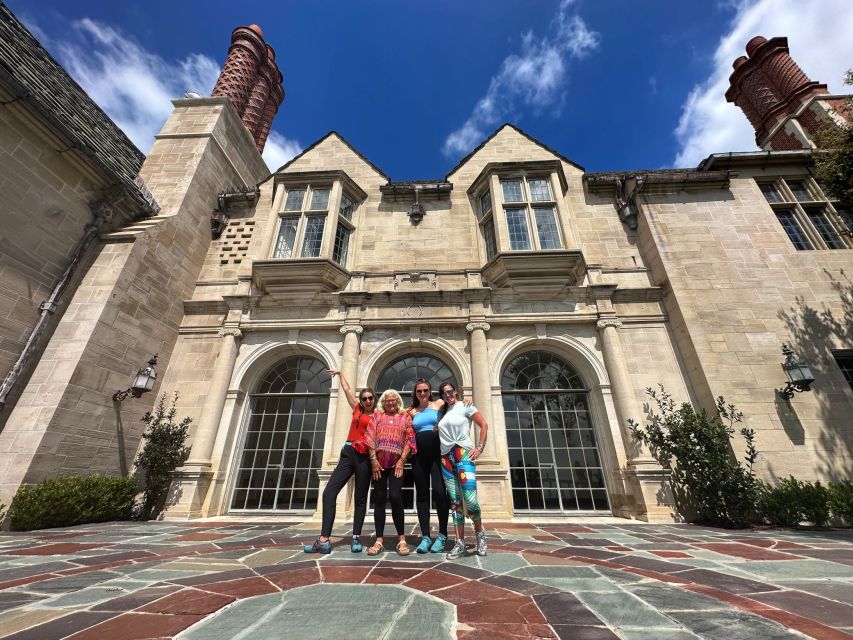 Los Angeles: Beverly Hills Guided Electric Bike Tour - Rodeo Drive, from mansion streets to luxury shopping