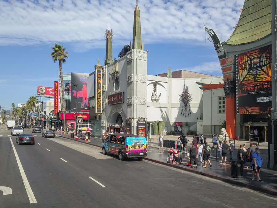 Los Angeles: Celebrity Homes and Hollywood Open-Air Bus Tour - Celebrity homes and filming locations