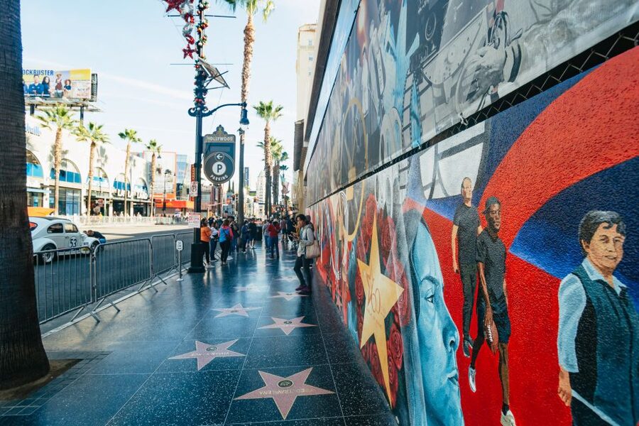 Los Angeles: City Group Tour with Hollywood & Beverly Hills - Downtown Los Angeles and the Colosseum
