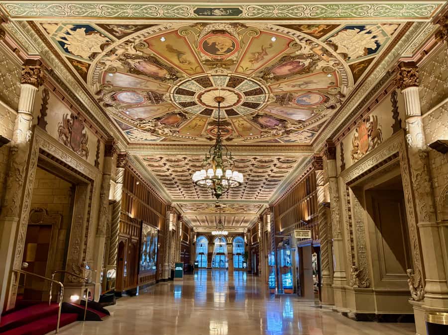 Los Angeles: Downtown History & Architecture Walking Tour - Why this DTLA walk is more than a building tour