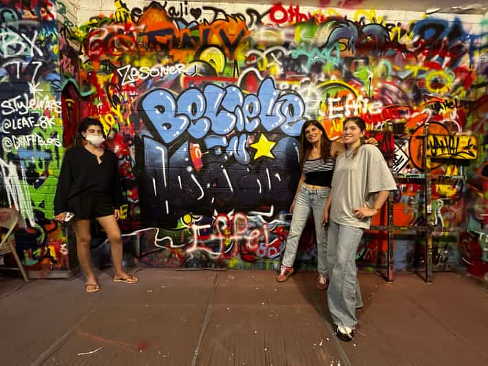Los Angeles: Experience a Hands-on Graffiti Lesson in LA - Learning Fill-Ins, Shapes, and Aerosol Control