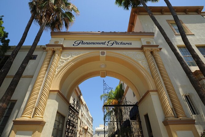 Los Angeles Full-Day Tour - Hotel pick-up - Museum Row is mainly a photo circuit