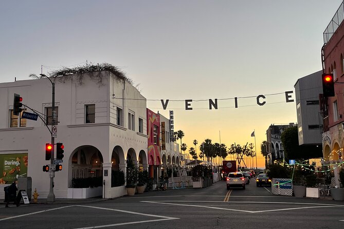 Los Angeles Full-Day Tour - Hotel pick-up - Beverly Hills brings polished streets and celebrity lore