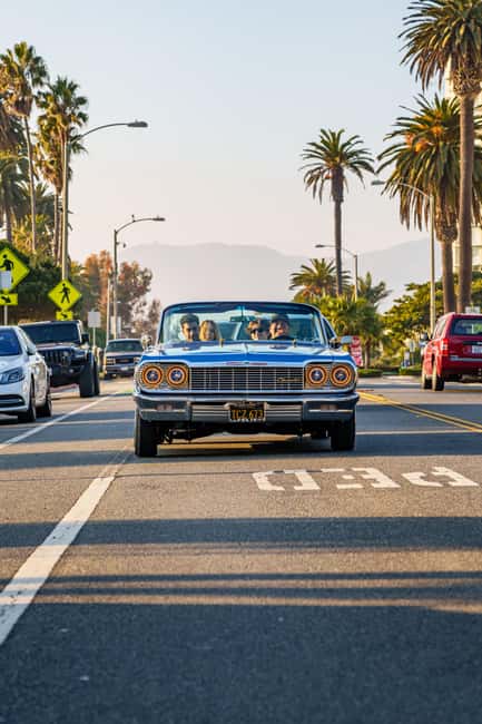 Los Angeles: Golden Route Tour in a Classic Lowrider - From inland glamour to Venice Beach and the Canals