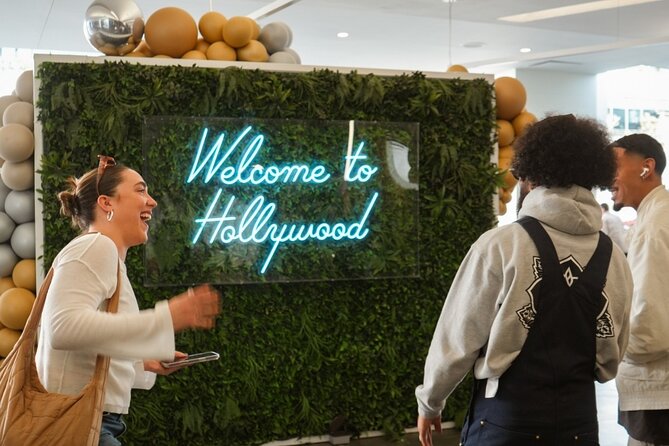 Los Angeles Half-Day City & Beach Tour with Hotel Pickup - Starting in Hollywood with movie-town landmarks