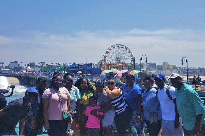 Los Angeles Highlights Full-Day Guided Tour - Lunch and browsing at the Original Farmers Market