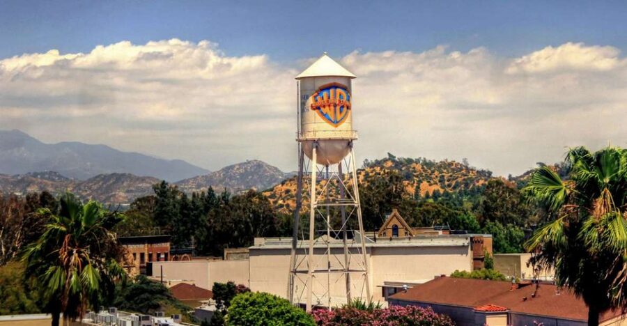 Los Angeles: Hollywood Film Studios & TMZ Private Day Tour - Four studio stops, with cameras ready