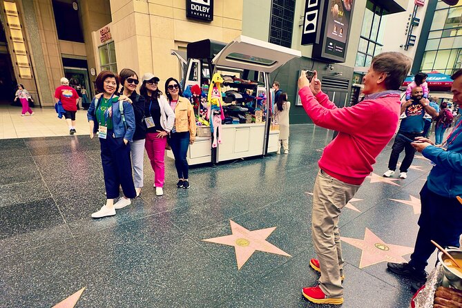 Los Angeles: Hollywood Sunset Walking & Hiking Tour - Who will enjoy this outing most