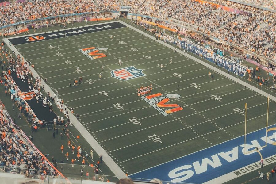 Los Angeles: LA Rams NFL Game Ticket at SoFi Stadium - Getting to the stadium and handling parking